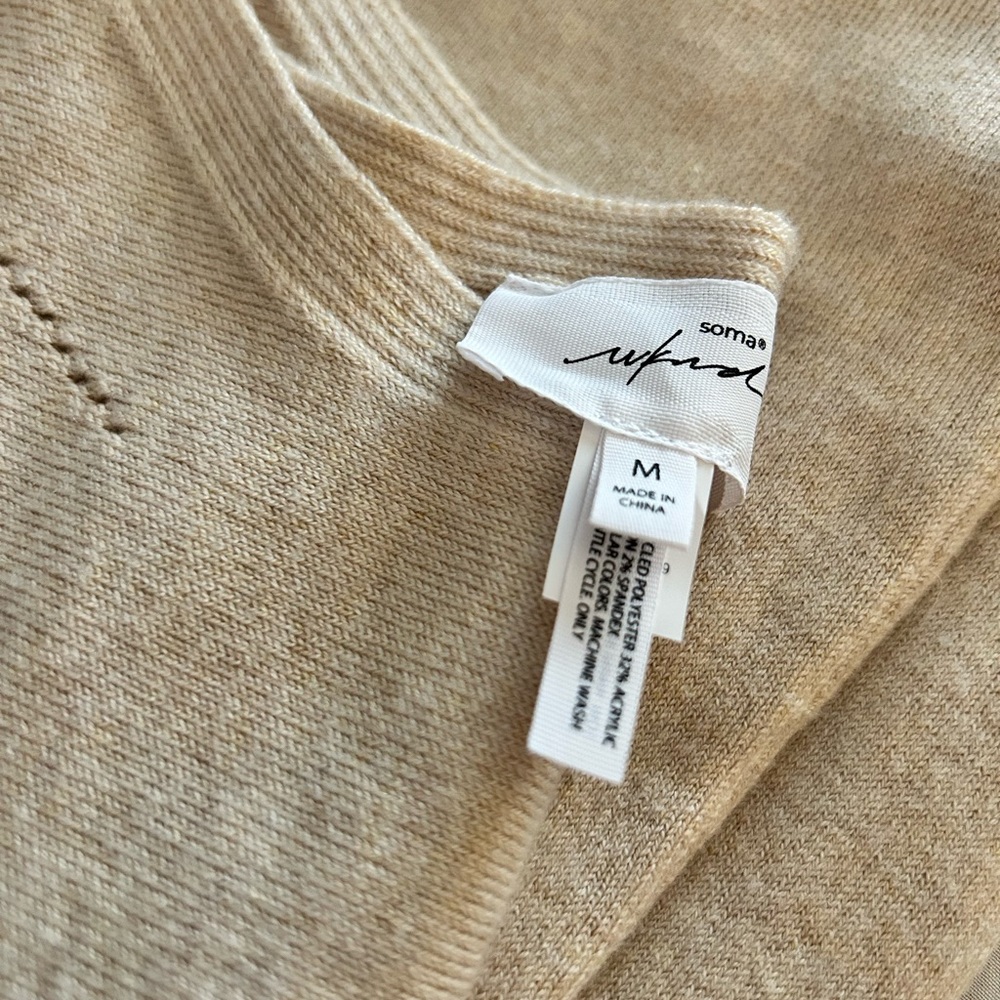 Soma two piece sweater lounger. Top is medium and pants are large.